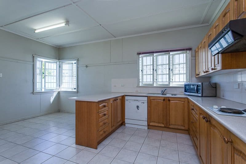 55 Blackstone Road, Eastern Heights QLD 4305, Eastern Heights - Thumbnail 5