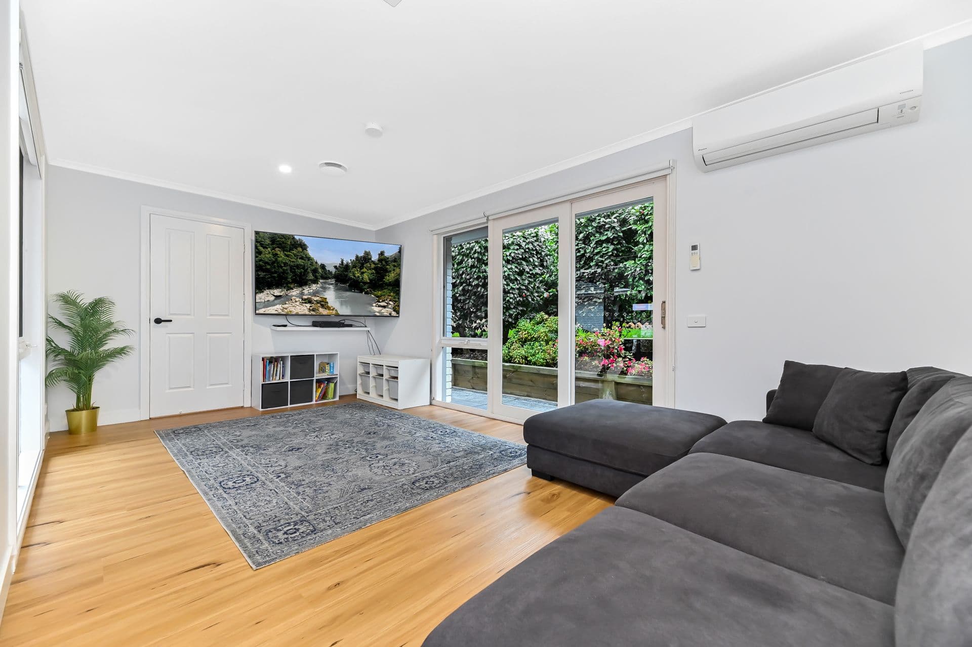 6 Christine Avenue, Berwick VIC 3806, Berwick - Thumbnail 8