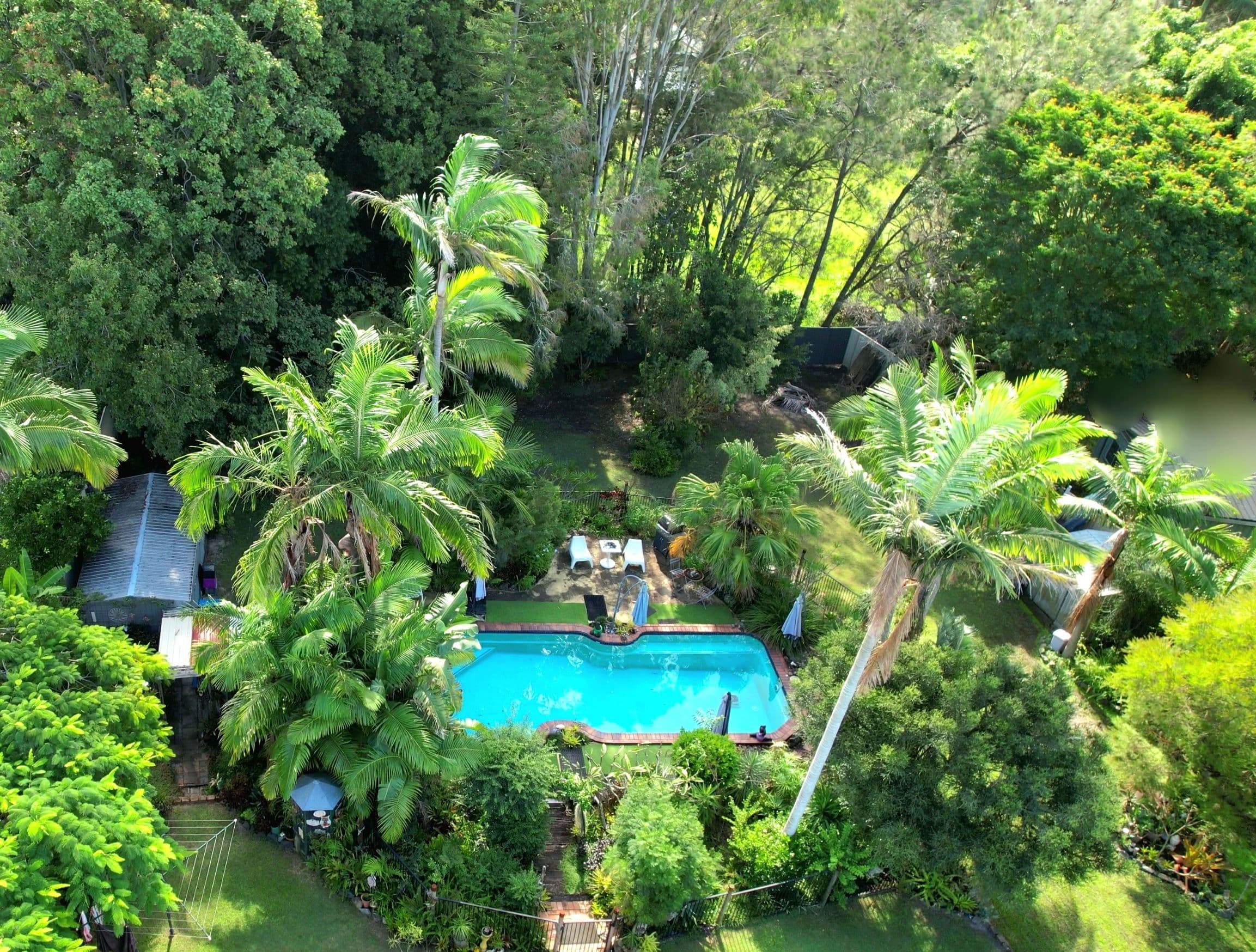 13 Whitian Drive, Carrara QLD 4211, Carrara - Thumbnail 2