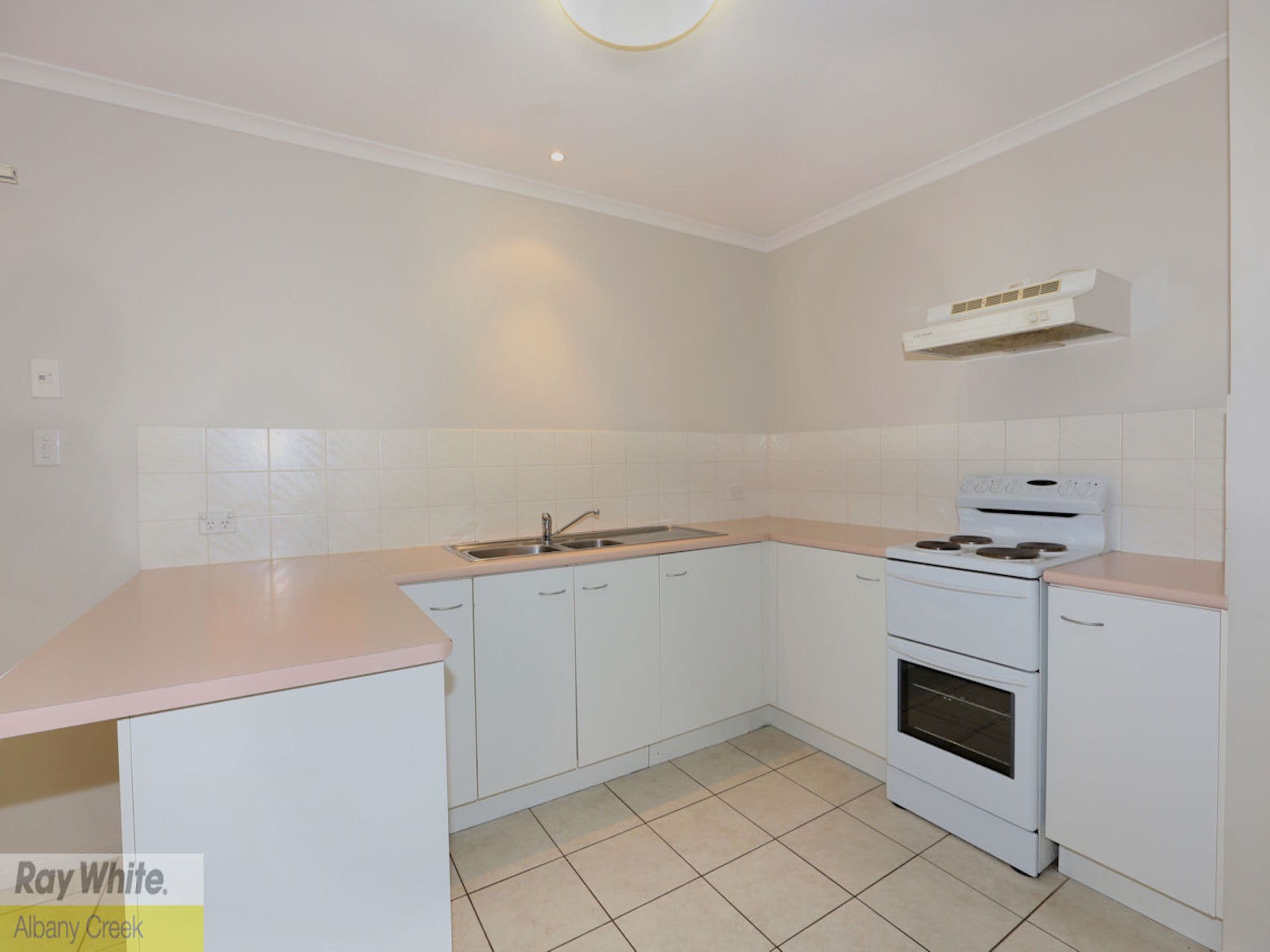 74 Jagora Drive, ALBANY CREEK QLD 4035, Albany Creek - Thumbnail 3