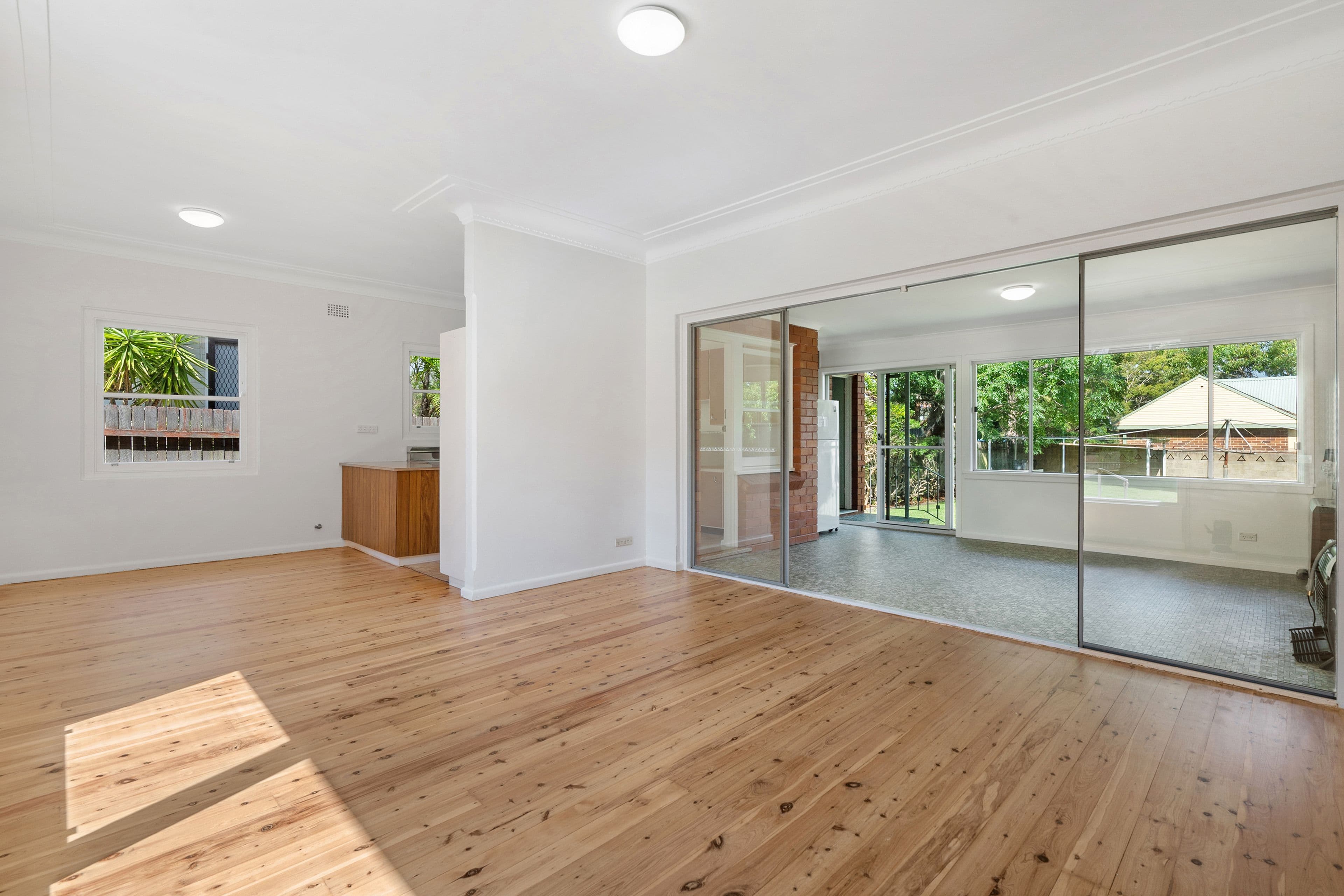 104 Oliver Street, Freshwater NSW 2096, Freshwater - Thumbnail 3