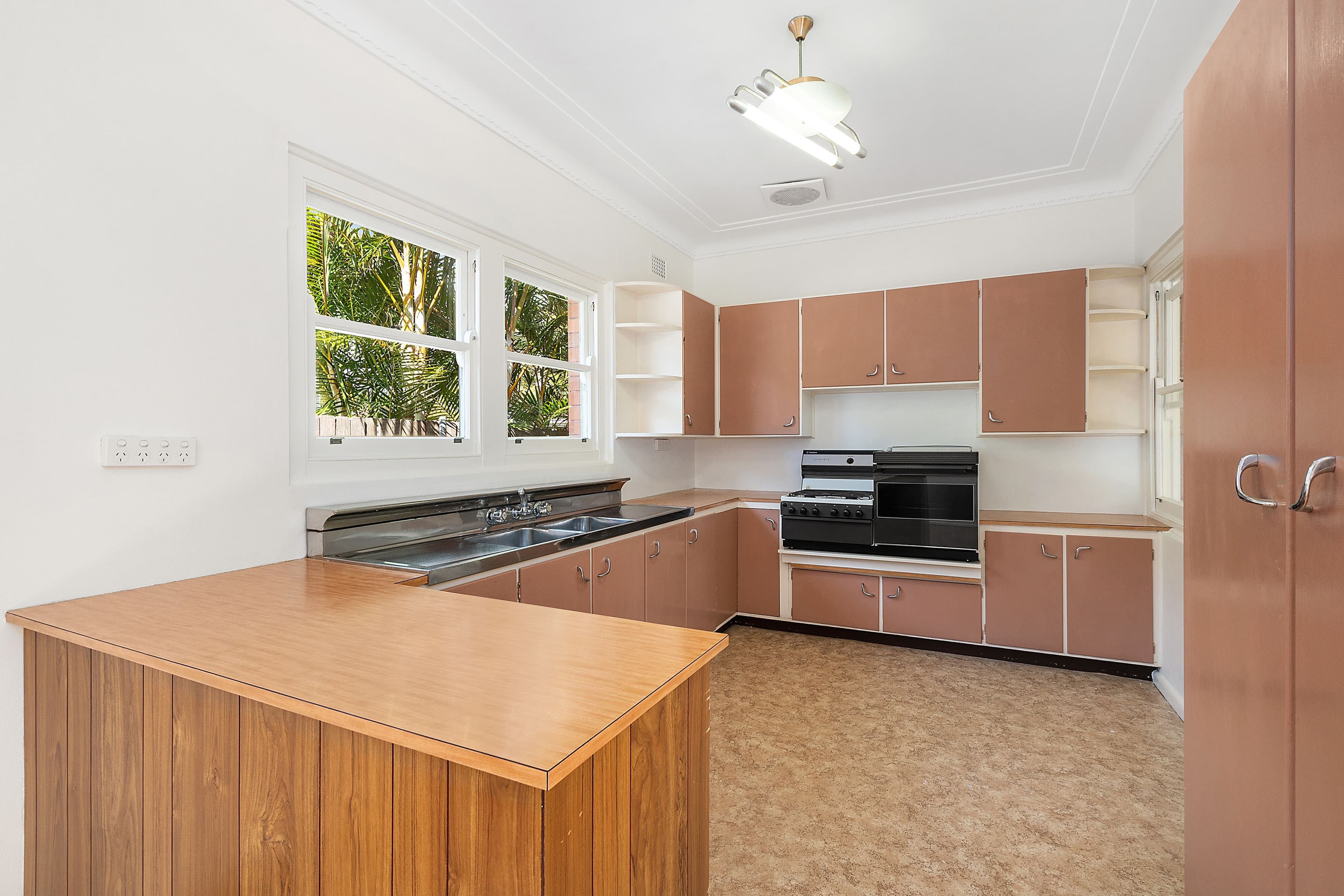 104 Oliver Street, Freshwater NSW 2096, Freshwater - Thumbnail 4