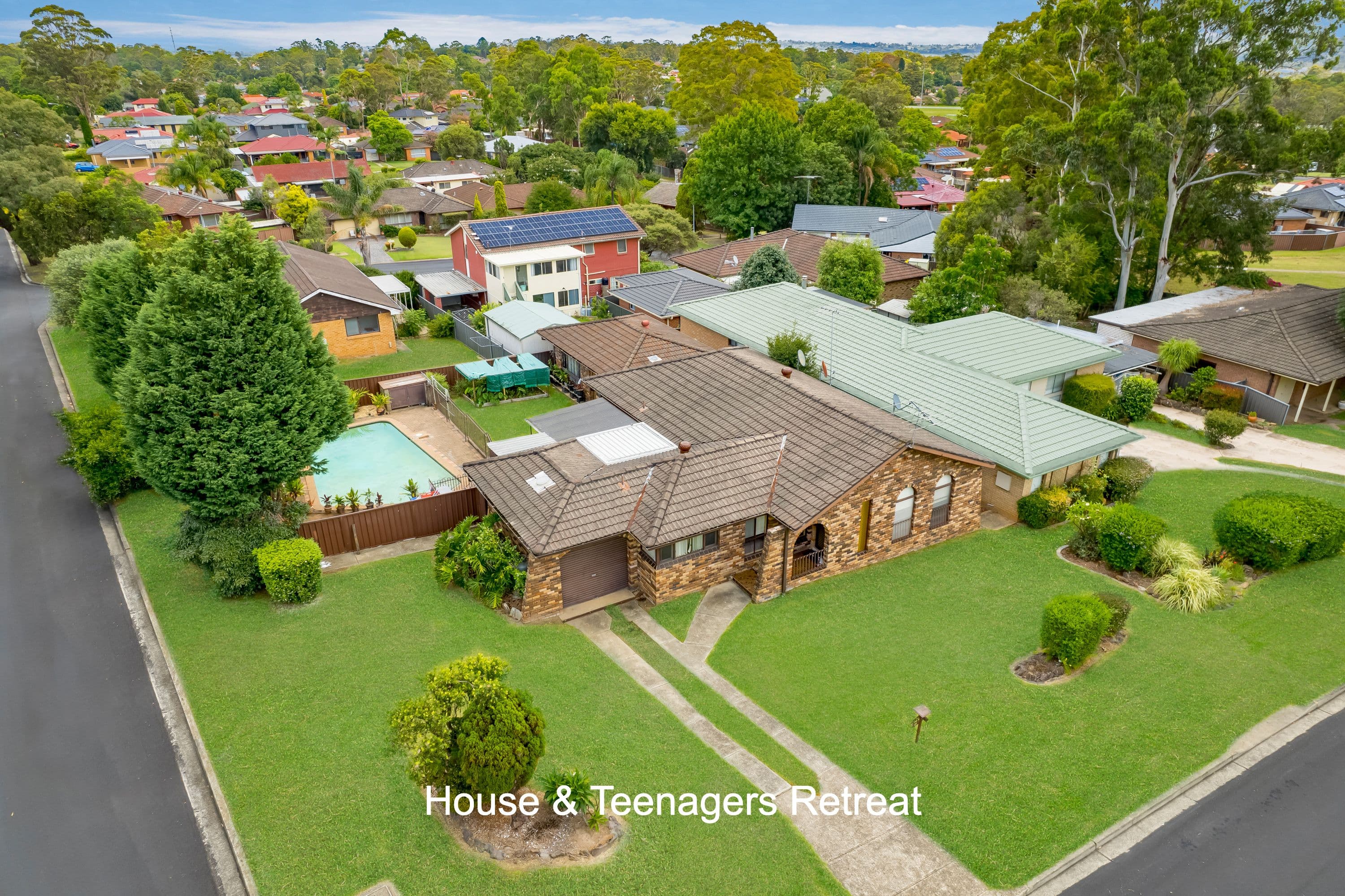 1 Whipbird Avenue, Ingleburn NSW 2565, Ingleburn - Image 1