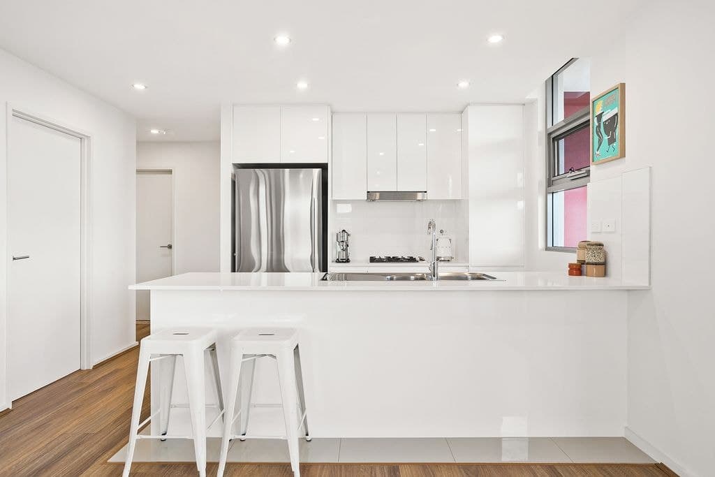 11/130 Kembla Street, Wollongong - Thumbnail 2