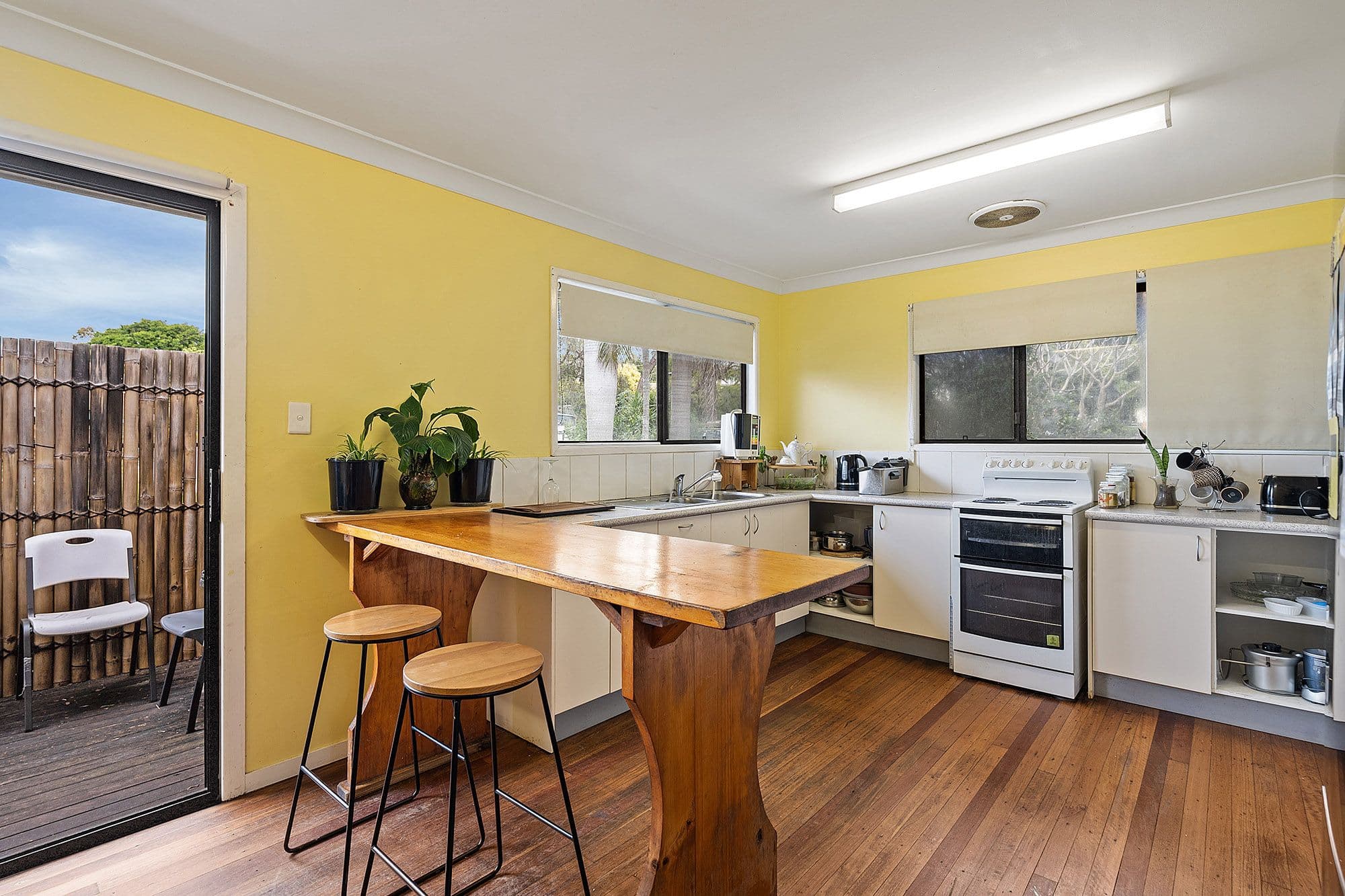19 Hill Street, Kingston QLD 4114, Kingston - Thumbnail 2