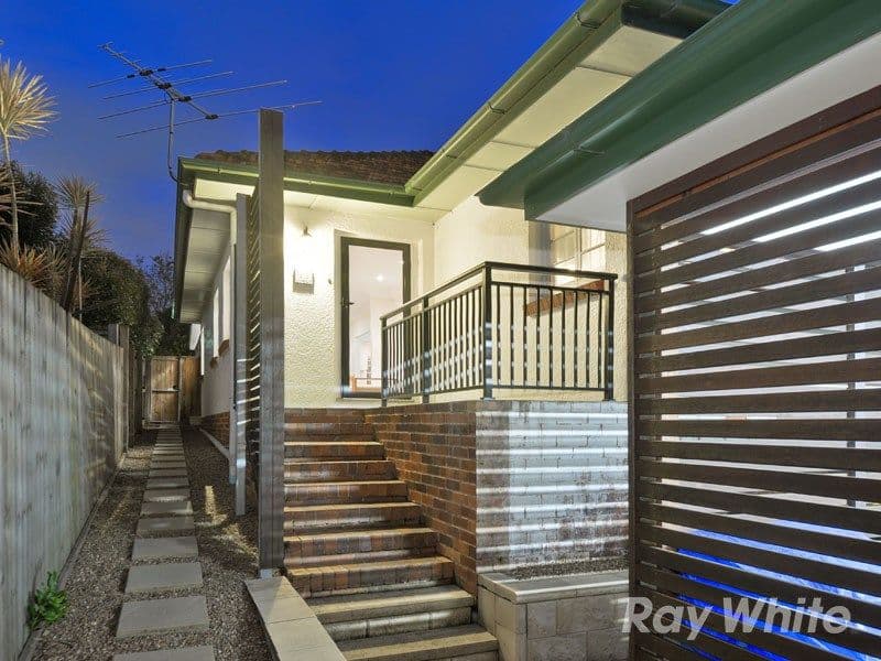 33 Vale Street, WAVELL HEIGHTS QLD 4012, Wavell Heights - Thumbnail 8