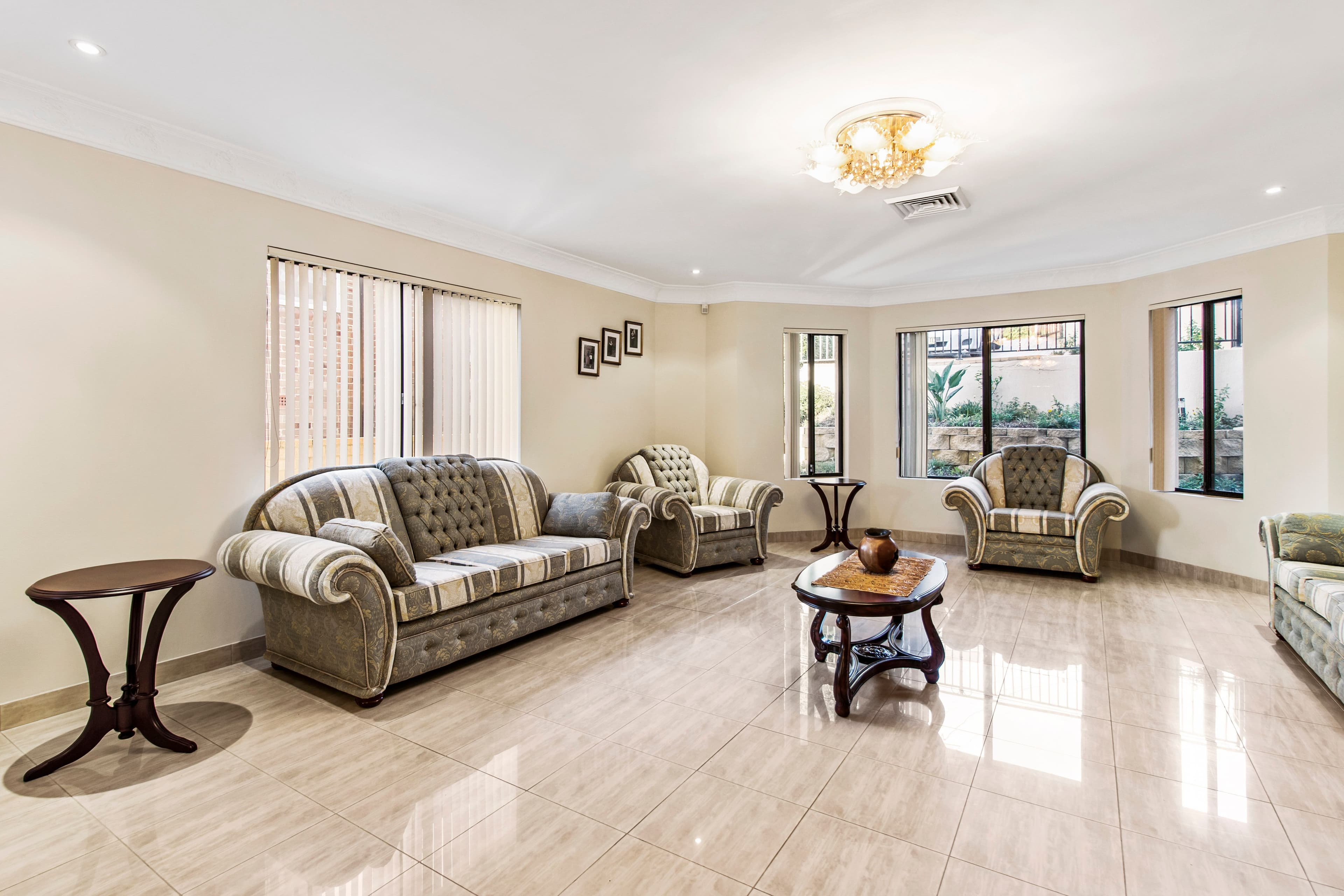 81 Western Crescent, Gladesville - Thumbnail 6