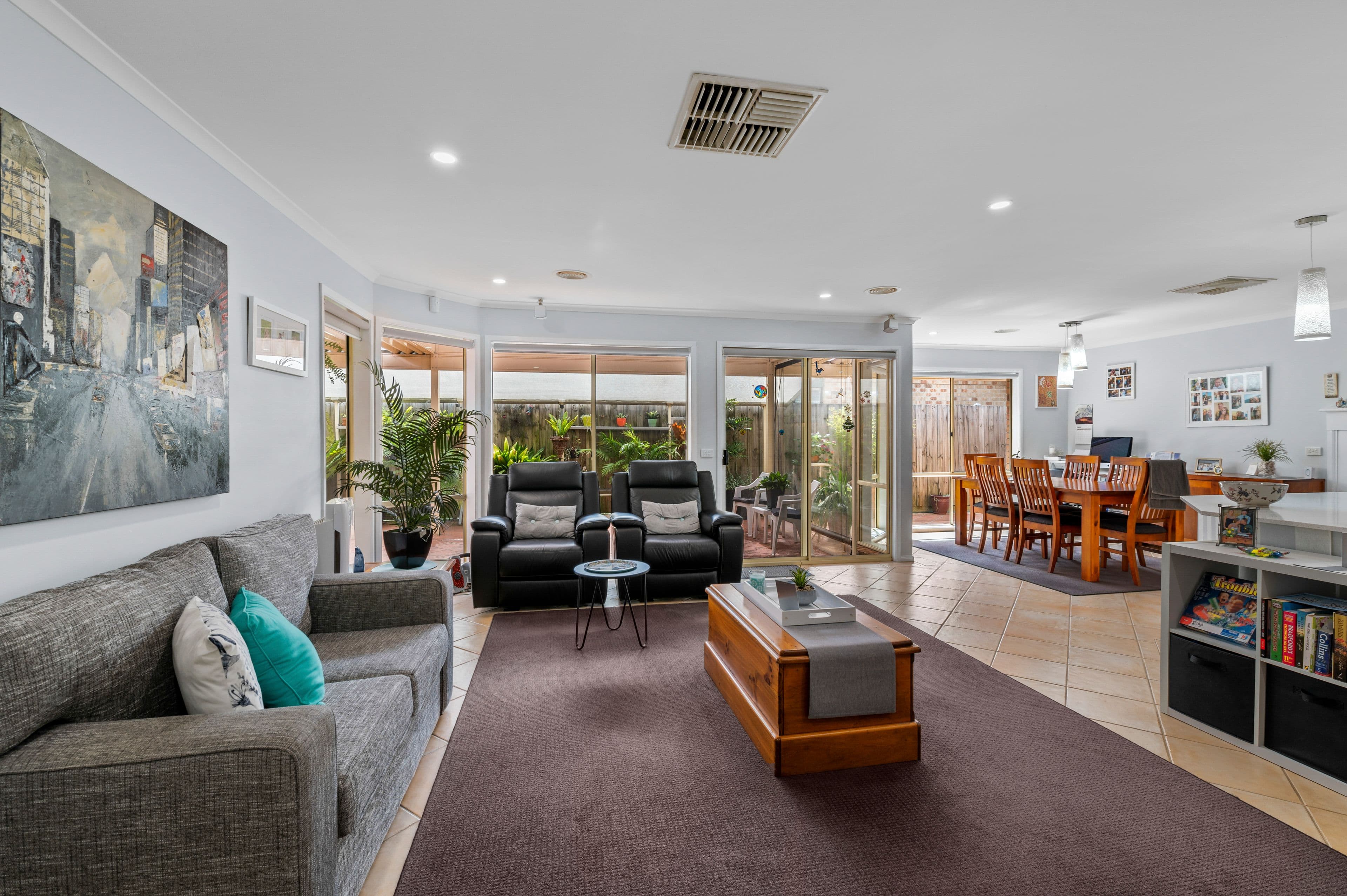 11 Bellows Street, South Morang VIC 3752, South Morang - Thumbnail 6
