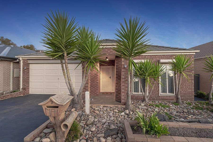 3 Brixton Place, Craigieburn VIC 3064, Craigieburn - Image 1