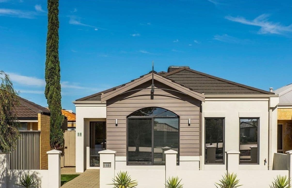 10 Larkhall Way, Butler WA 6036, Butler - Image 1