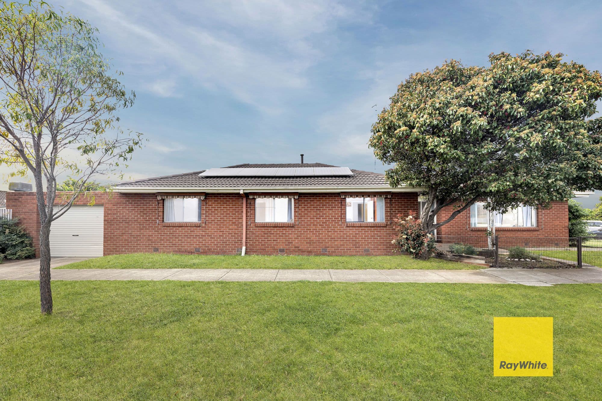 12 Cameron Avenue, Altona Meadows VIC 3028, Altona Meadows - Thumbnail 5