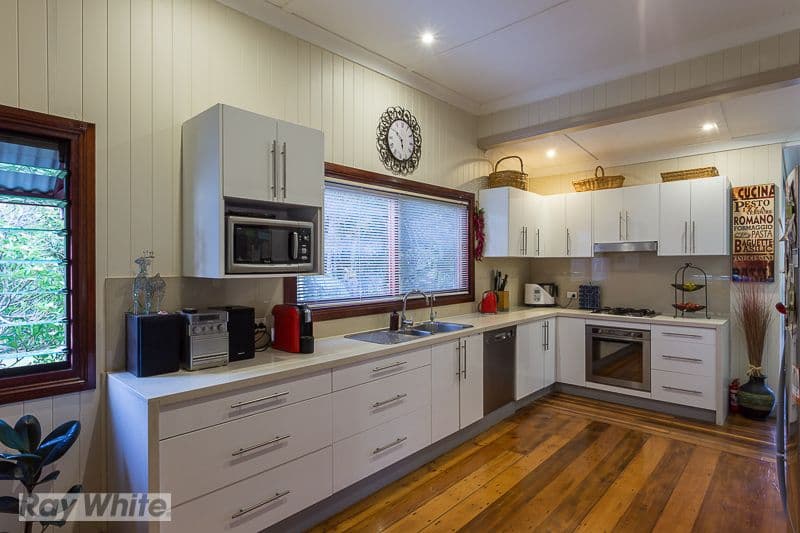 39 Burke Street, Coorparoo QLD 4151, Coorparoo - Thumbnail 2