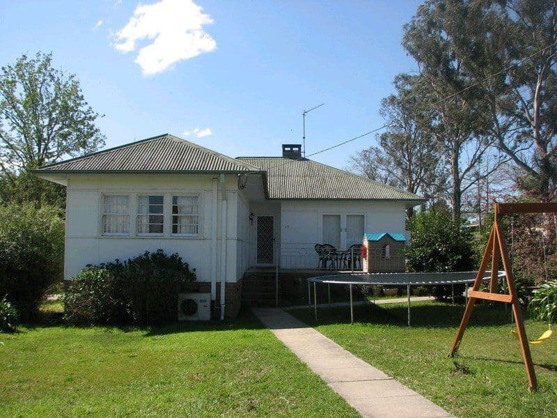 15 Antill Street, PICTON NSW 2571, Picton - Image 1