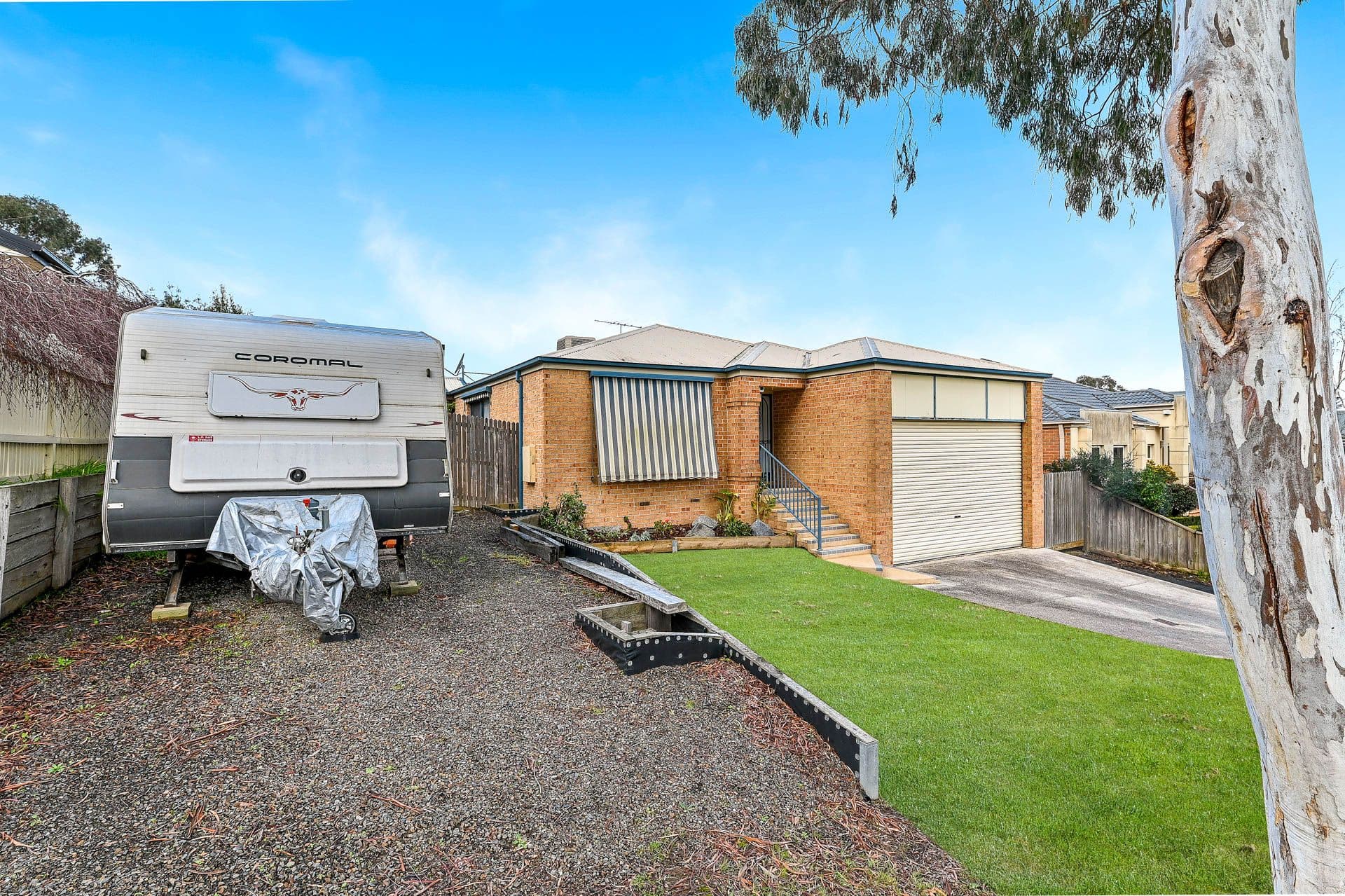 18 Mornington Grove, Berwick VIC 3806, Berwick - Thumbnail 2