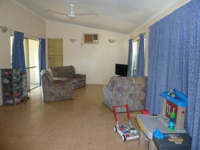3 Donegan Crescent, KATHERINE NT 0850, Katherine - Thumbnail 2