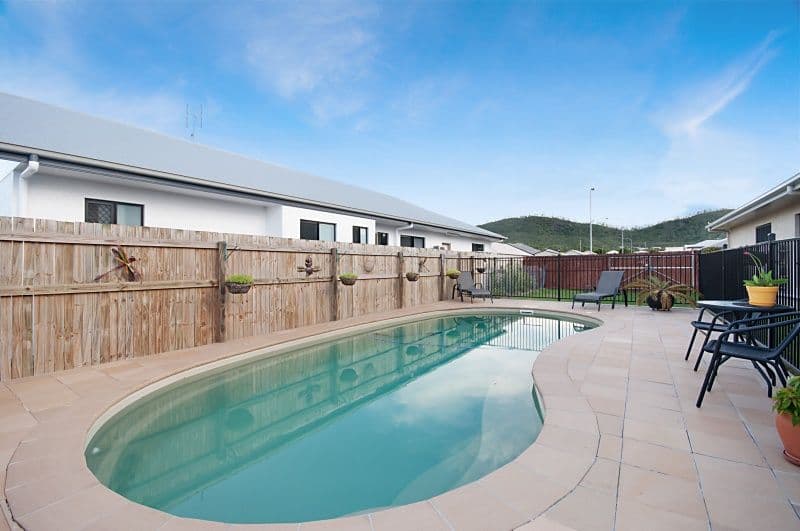 21 Browning Street, MOUNT LOUISA QLD 4814, Mount Louisa - Image 1