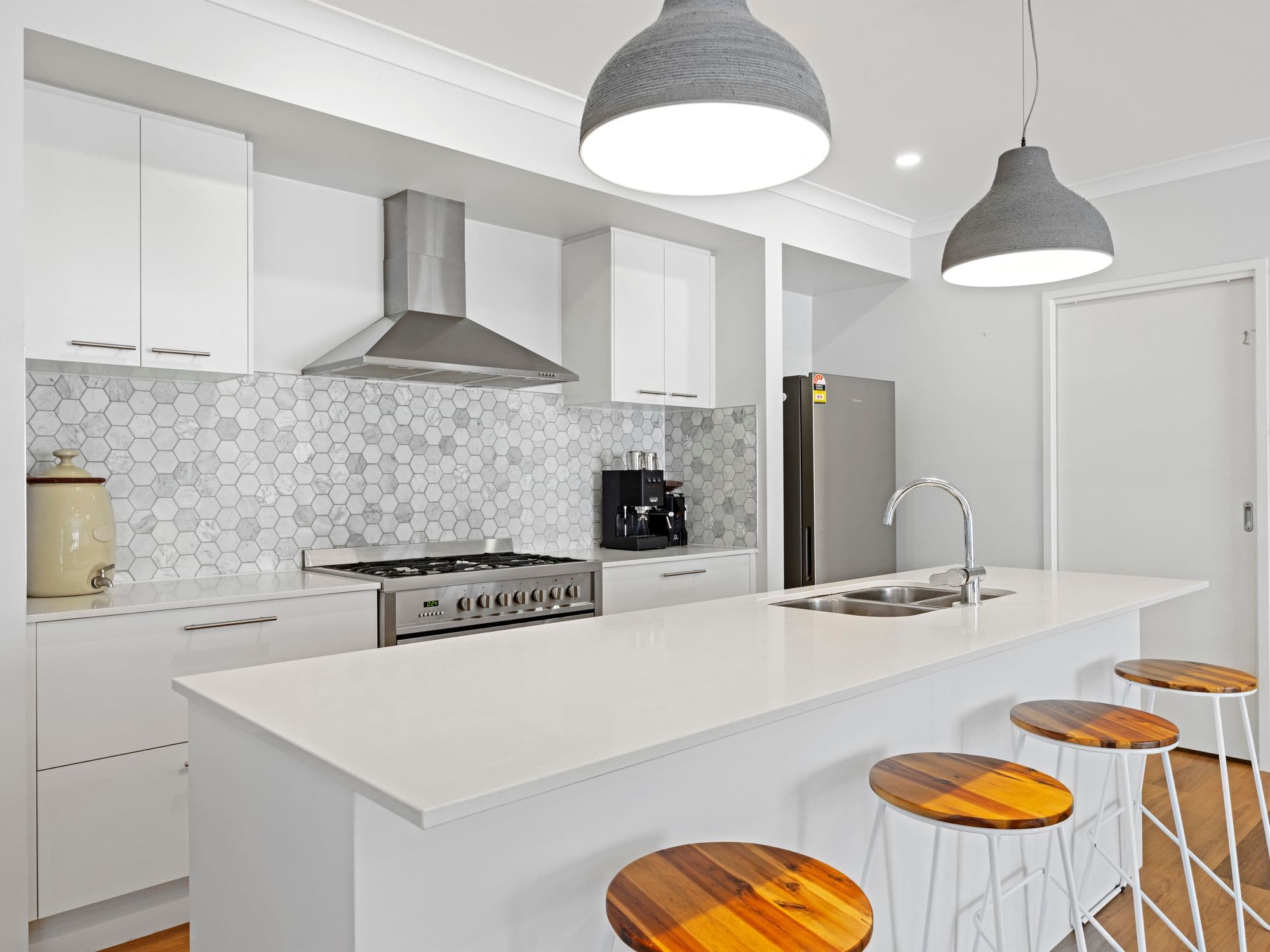 27 Barrier Avenue, Dalyston VIC 3992, Dalyston - Thumbnail 4