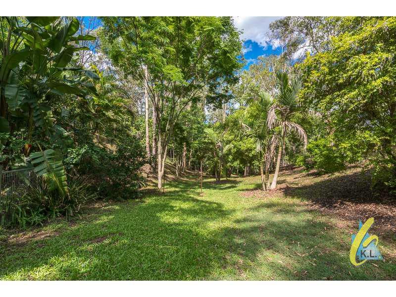 8 Kynuna Ct,  Karana Downs, Karana Downs - Thumbnail 3
