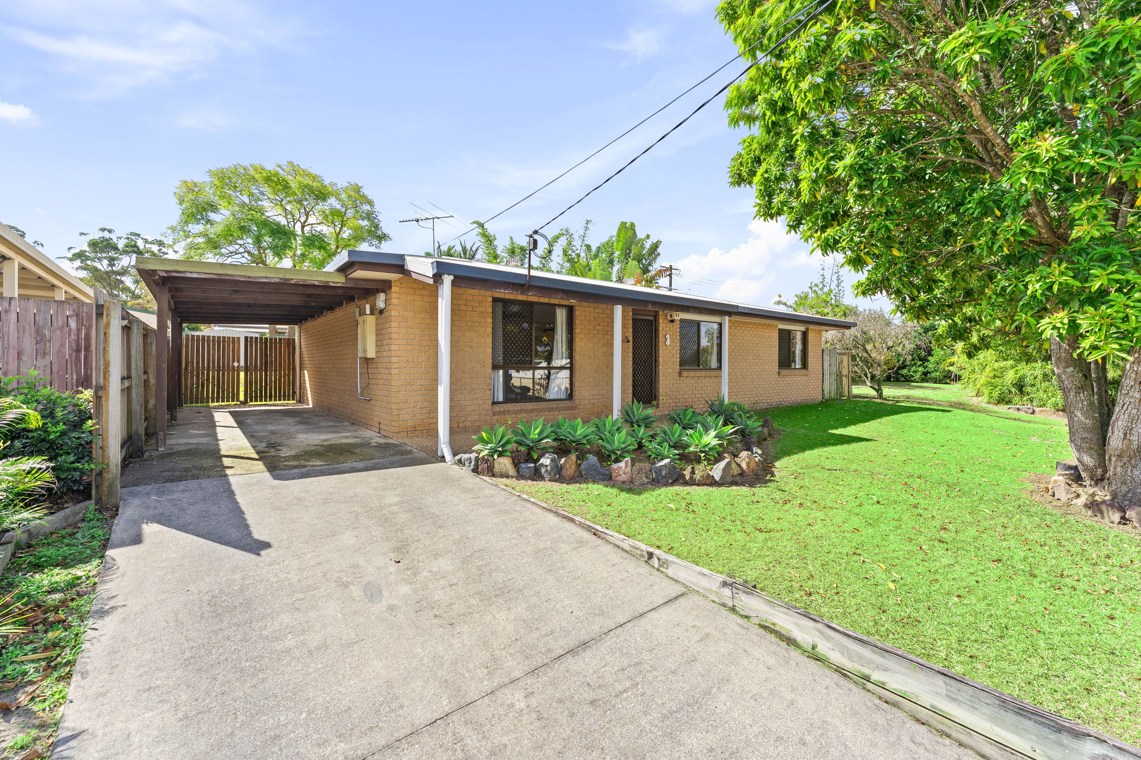 3 Adam Street, Browns Plains QLD 4118, Browns Plains - Thumbnail 2