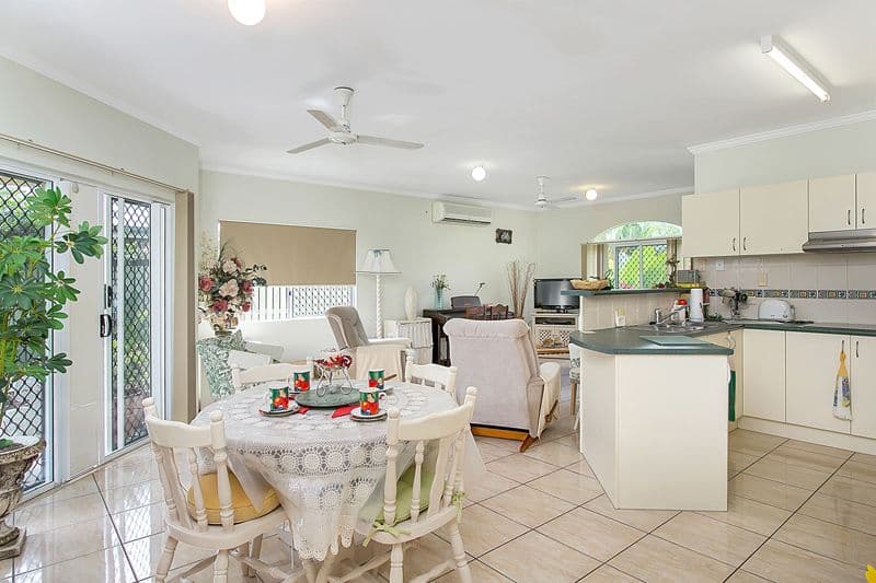 12 Moore Road, KEWARRA BEACH QLD 4879, Kewarra Beach - Thumbnail 4