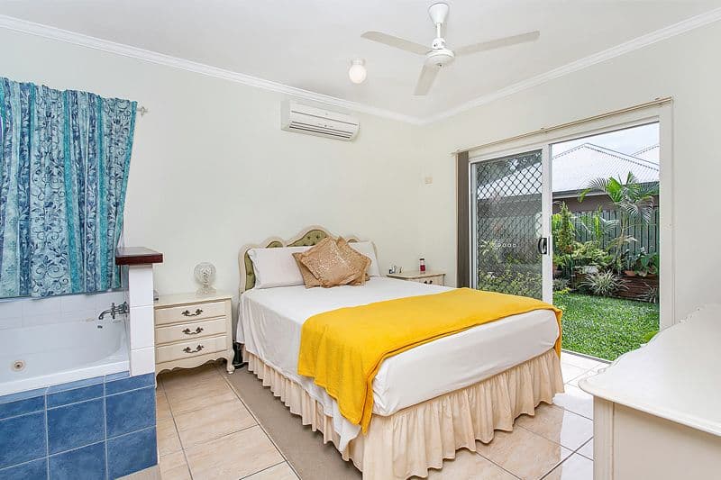 12 Moore Road, KEWARRA BEACH QLD 4879, Kewarra Beach - Thumbnail 8