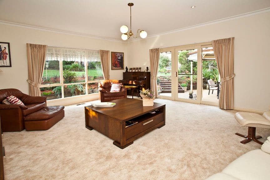 17 Atheldene Drive, GLEN WAVERLEY VIC 3150, Glen Waverley - Thumbnail 3