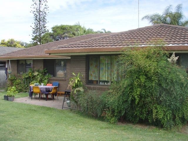 19  Port Drive, MERMAID WATERS QLD 4218, Mermaid Waters - Thumbnail 2