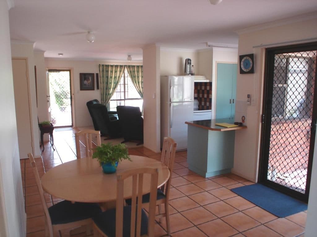8 Gumtree Drive, KINGAROY QLD 4610, Kingaroy - Thumbnail 5
