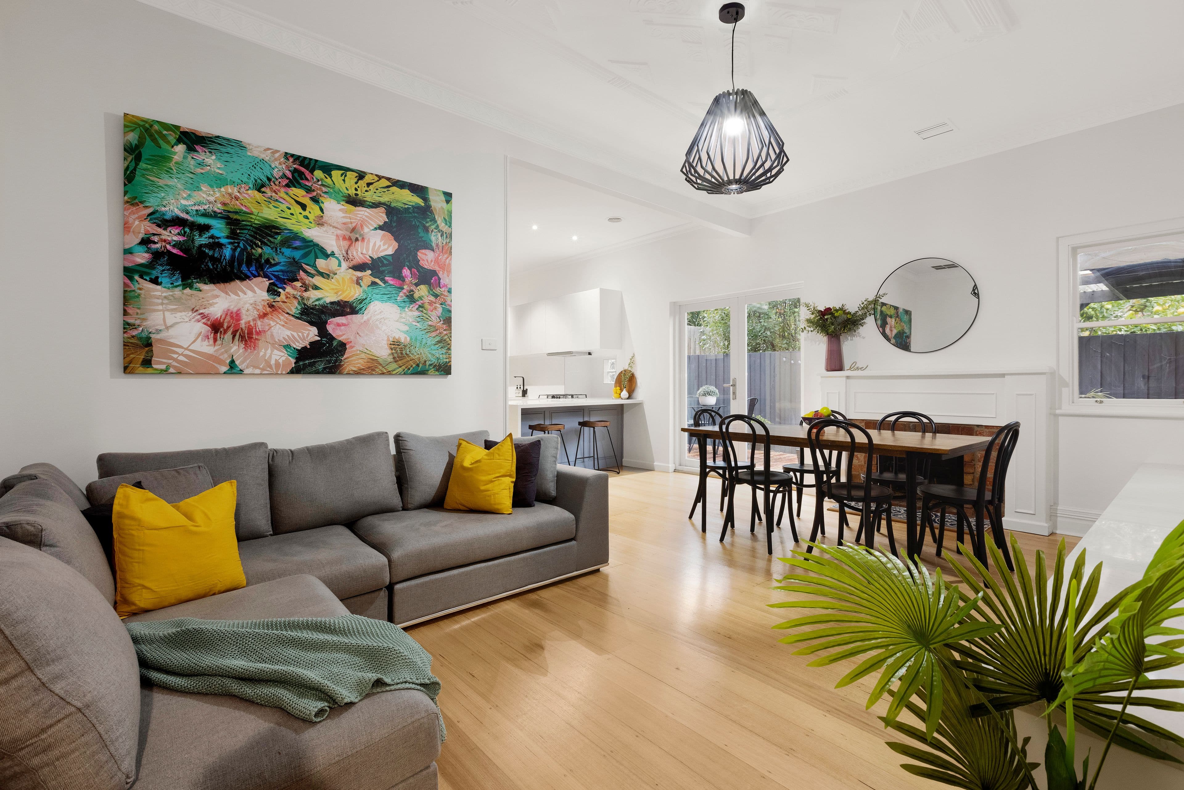 347 Koornang Road, Ormond VIC 3204, Ormond - Thumbnail 2