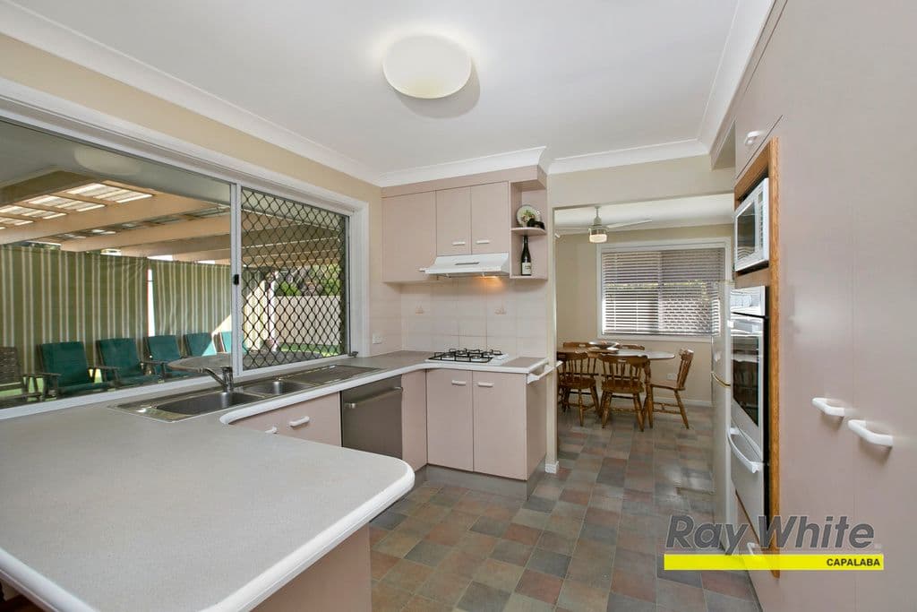 42 Agnes Street, BIRKDALE QLD 4159, Birkdale - Thumbnail 3