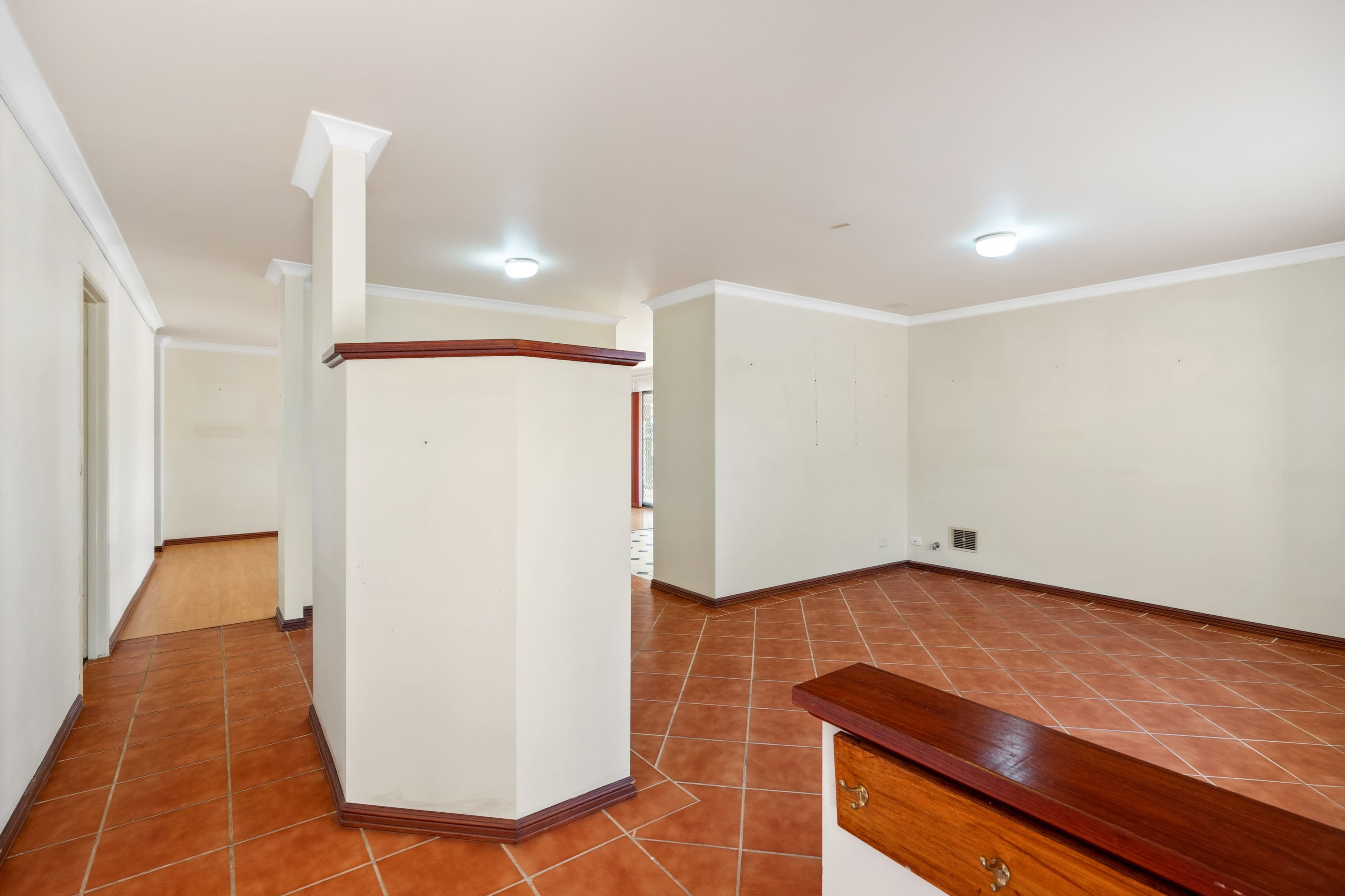 7 Gotland Court, Stratton WA 6056, Stratton - Thumbnail 4