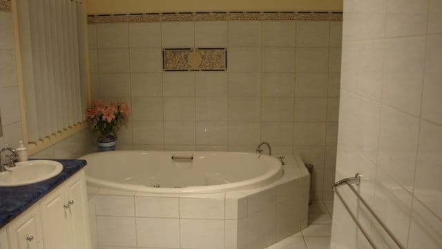 18 Saddle Crescent, WALKLEY HEIGHTS SA 5098, Walkley Heights - Thumbnail 2