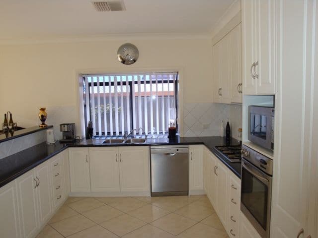 18 Saddle Crescent, WALKLEY HEIGHTS SA 5098, Walkley Heights - Thumbnail 3
