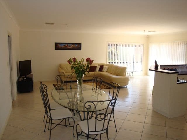 18 Saddle Crescent, WALKLEY HEIGHTS SA 5098, Walkley Heights - Thumbnail 4