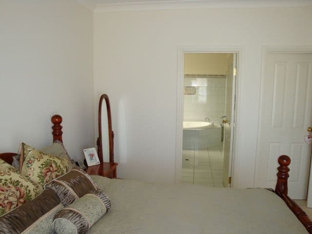 18 Saddle Crescent, WALKLEY HEIGHTS SA 5098, Walkley Heights - Thumbnail 6