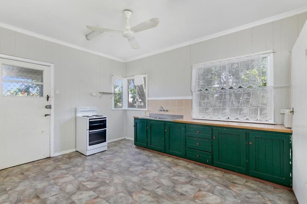 61 Finlayson Street, Acacia Ridge QLD 4110, Acacia Ridge - Thumbnail 2