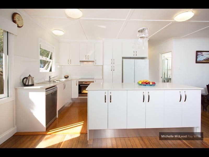 39 Henry Street, CHAPEL HILL QLD 4069, Chapel Hill - Thumbnail 4