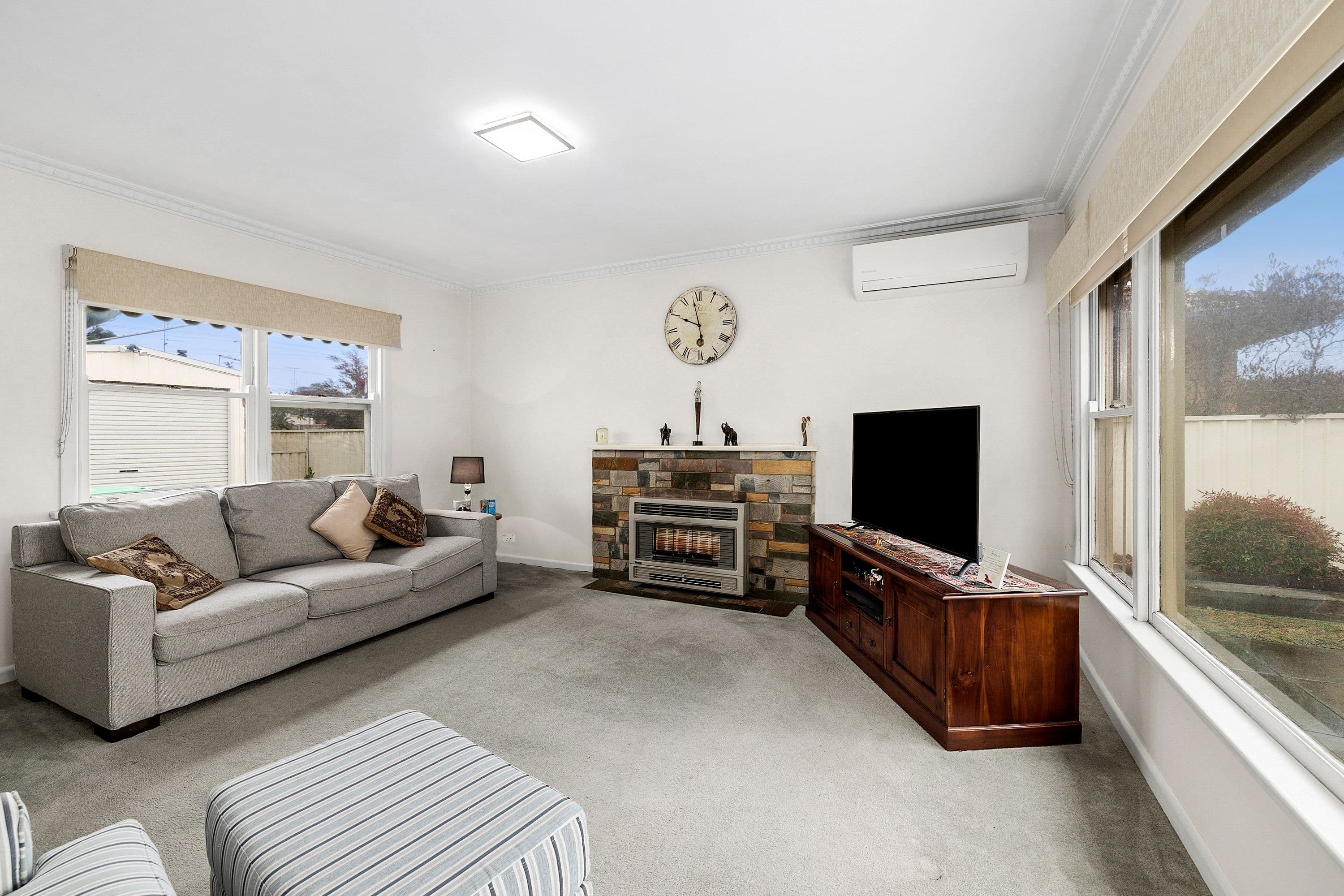 9 Pauls Crescent, Wendouree VIC 3355, Wendouree - Thumbnail 3