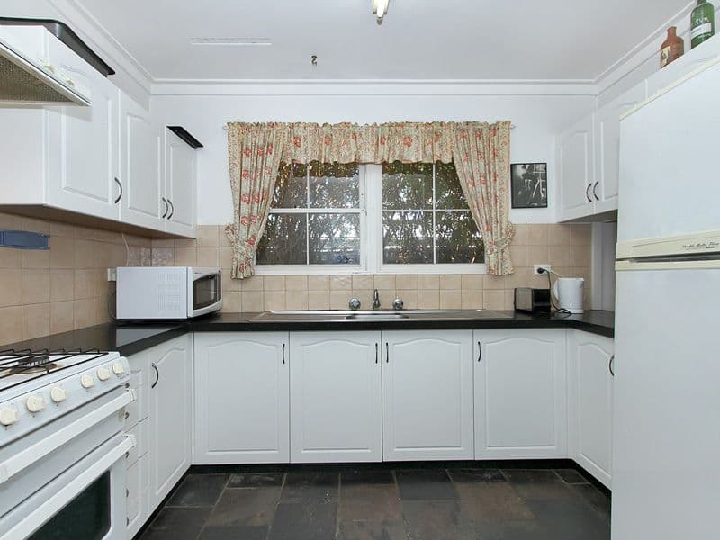 29 Pullan Place, GREENWOOD WA 6024, Greenwood - Thumbnail 3