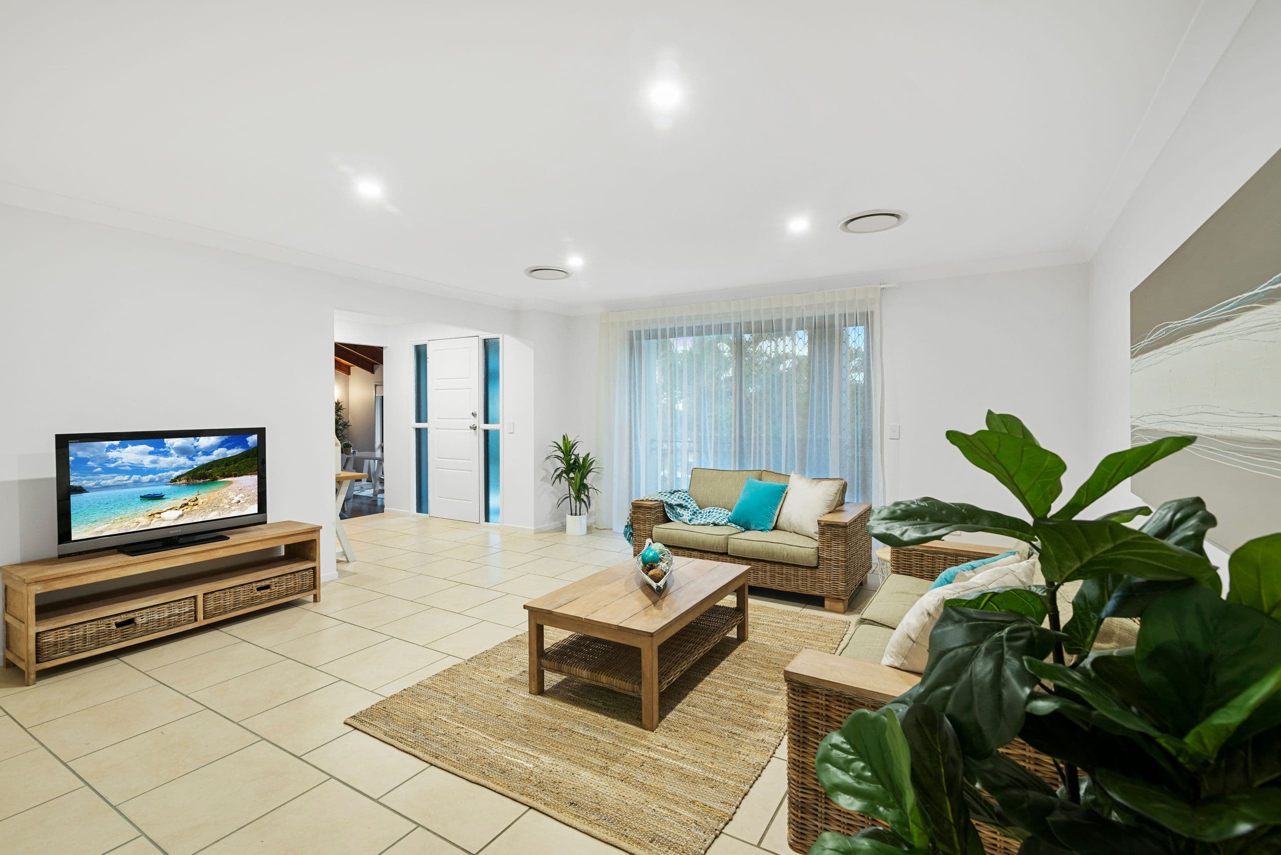 16 Alinjarra Drive, Tugun QLD 4224, Tugun - Thumbnail 4