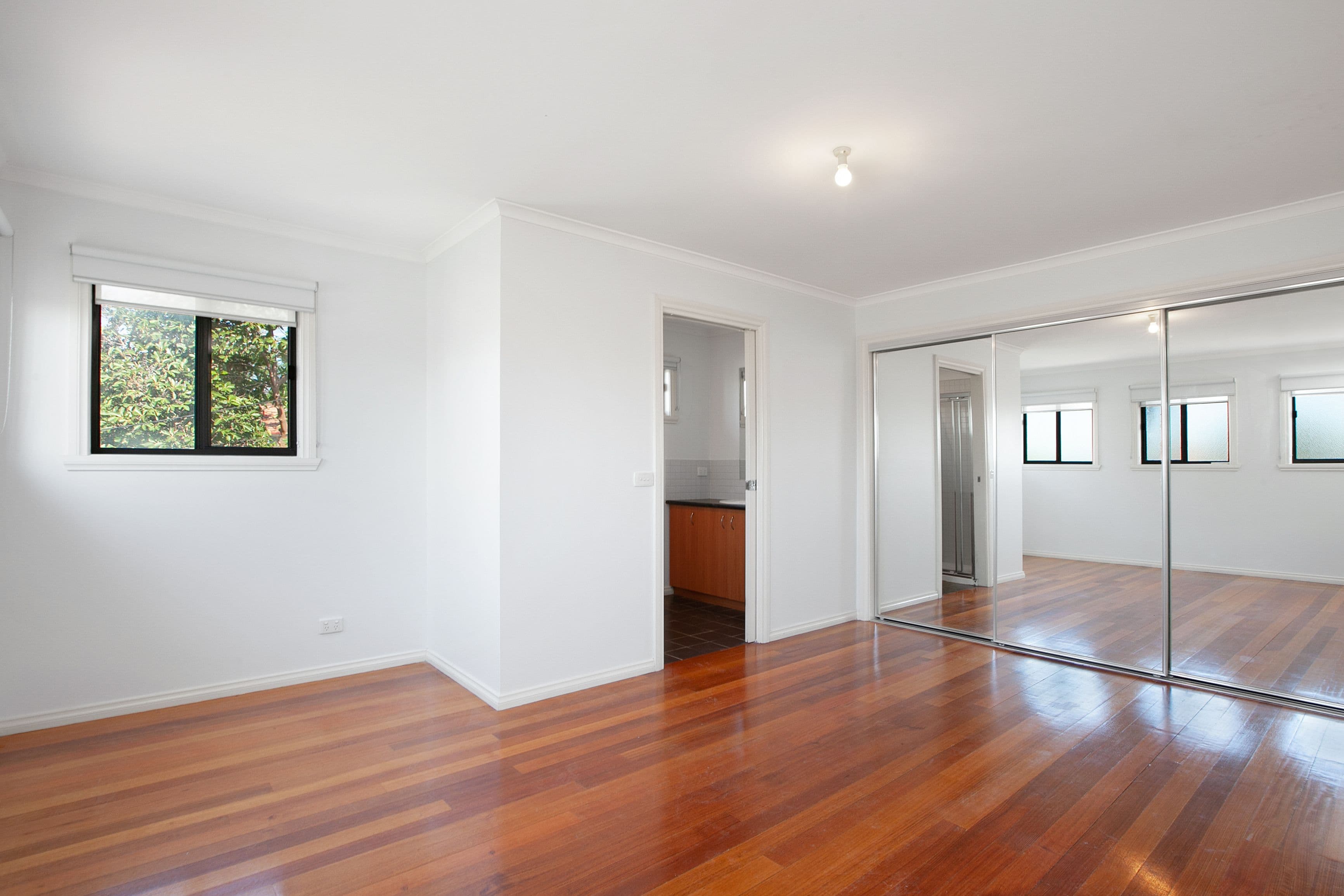 7 Dunolly Crescent, Reservoir VIC 3073, Reservoir - Thumbnail 5