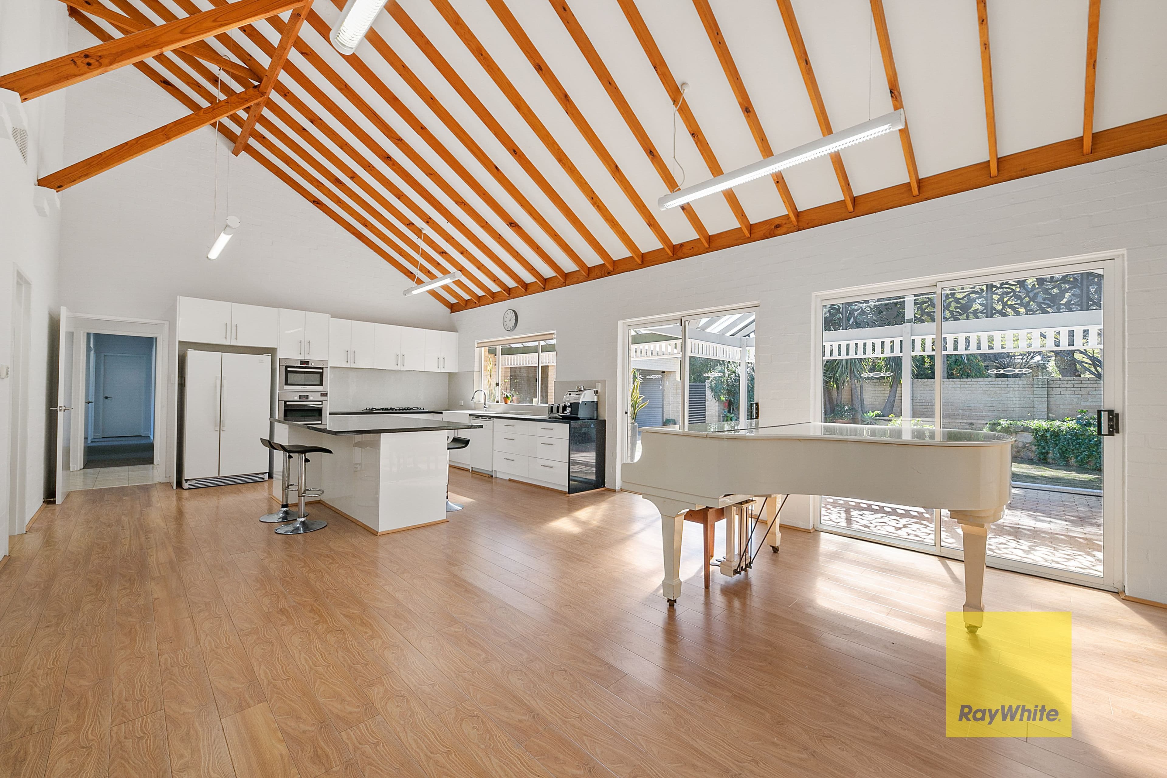 13 Lovegrove Close, Mount Claremont WA 6010, Mount Claremont - Thumbnail 4