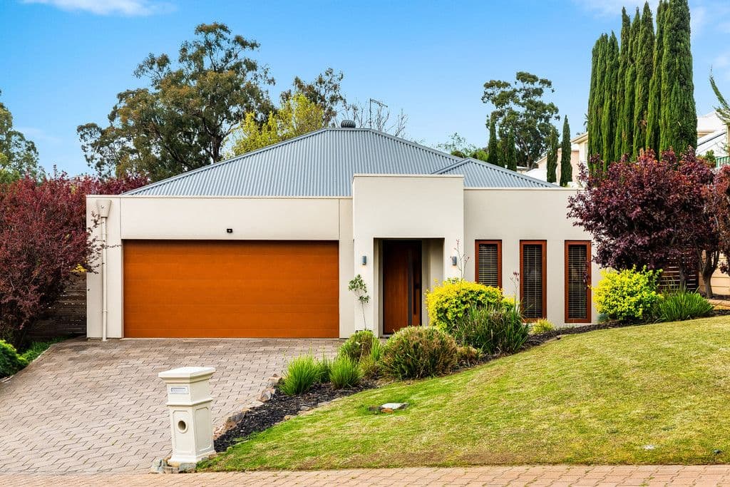 4 Holly Hock Court, Craigburn Farm SA 5051, Craigburn Farm - Image 1
