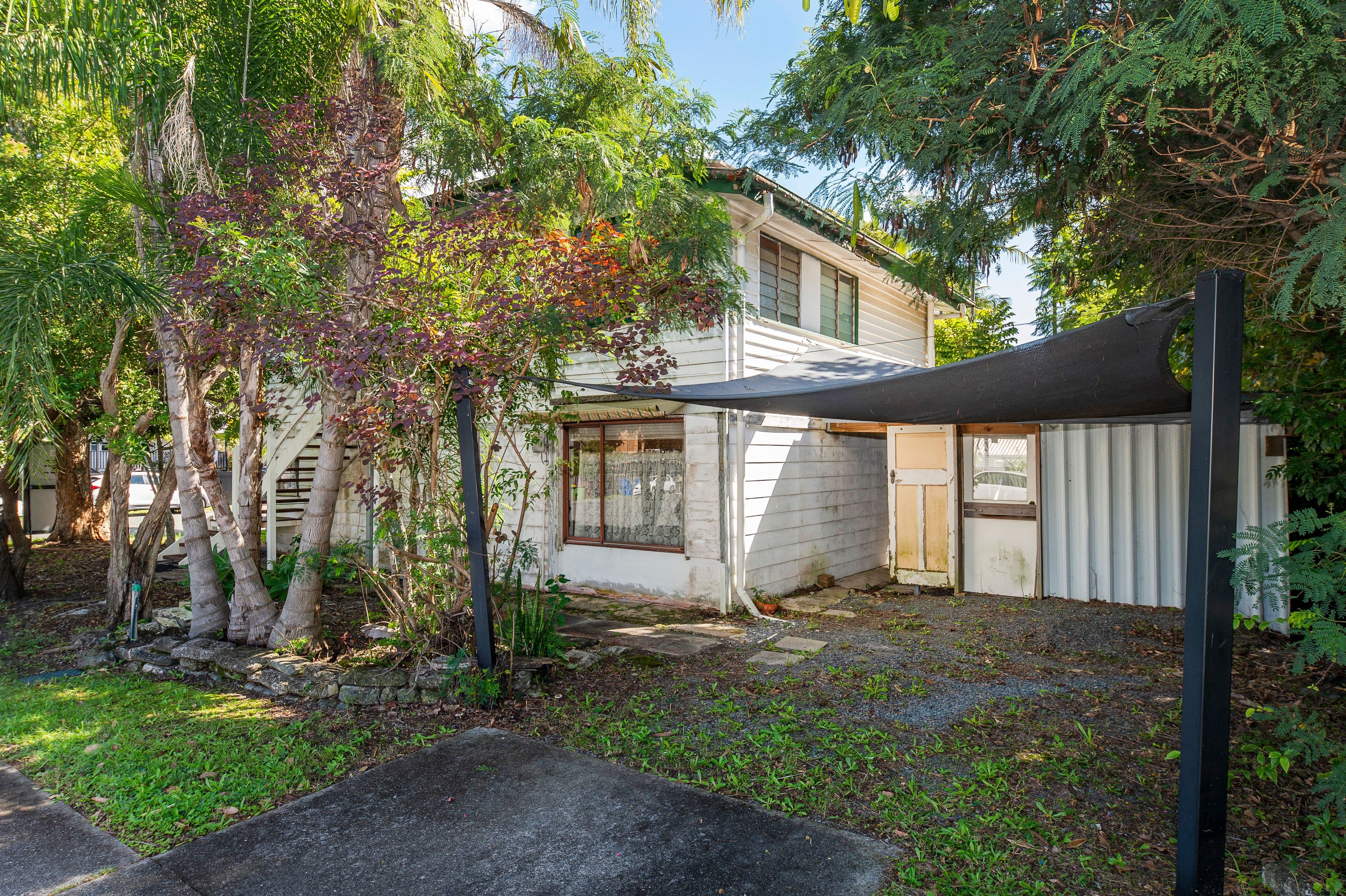 131 Pohlman Street, Southport QLD 4215, Southport - Thumbnail 3