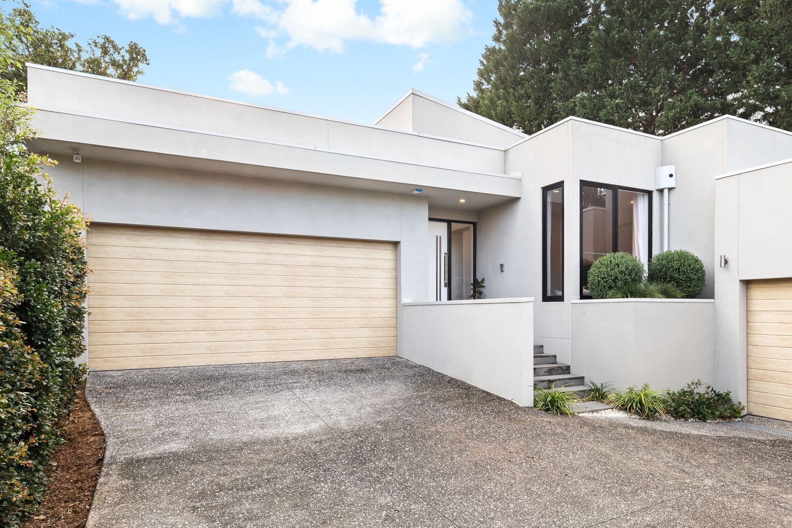 11 Cornell Street, Camberwell VIC 3124, Camberwell - Thumbnail 2
