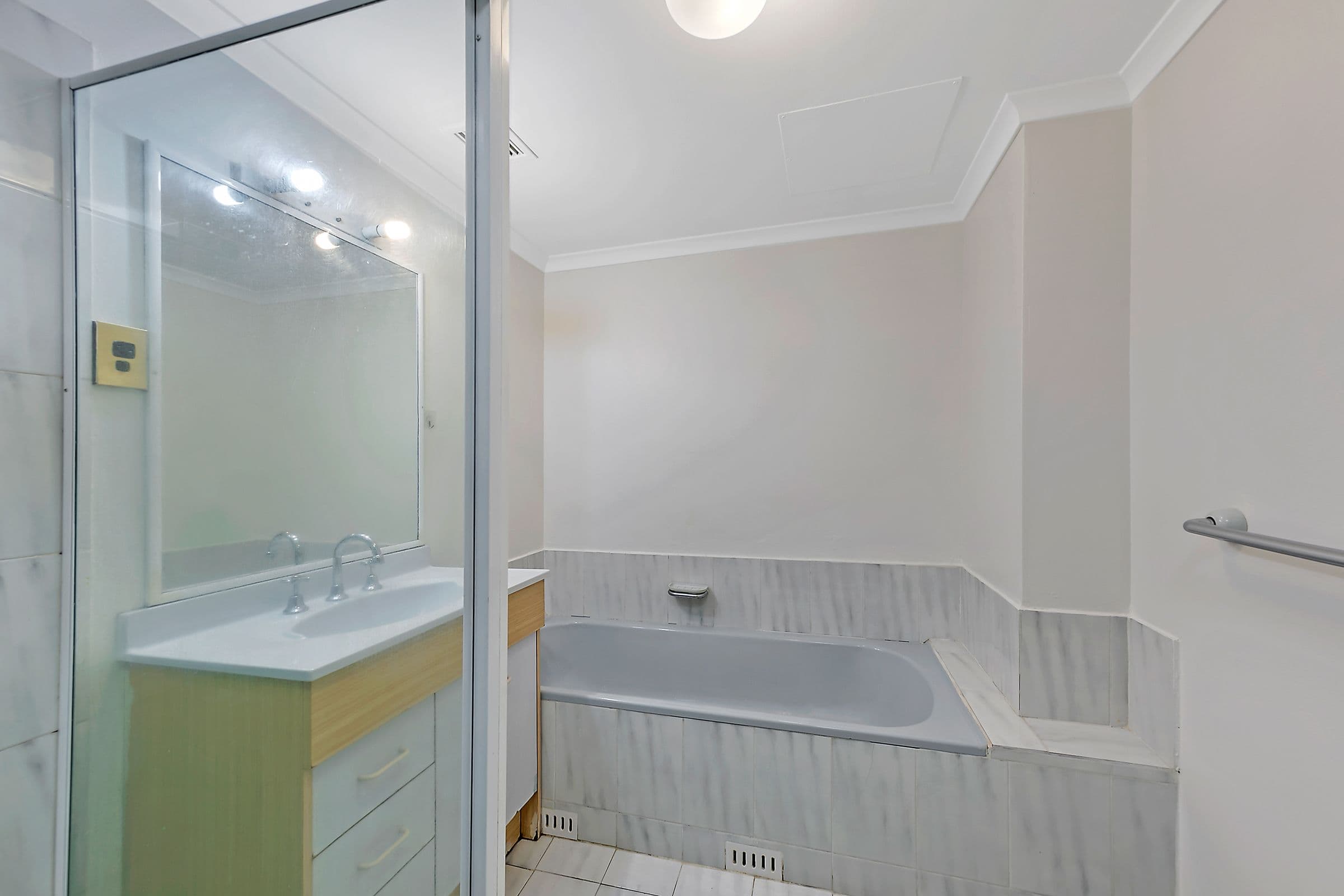 8-12 Freeman Place, Carlingford NSW 2118, Carlingford - Thumbnail 5