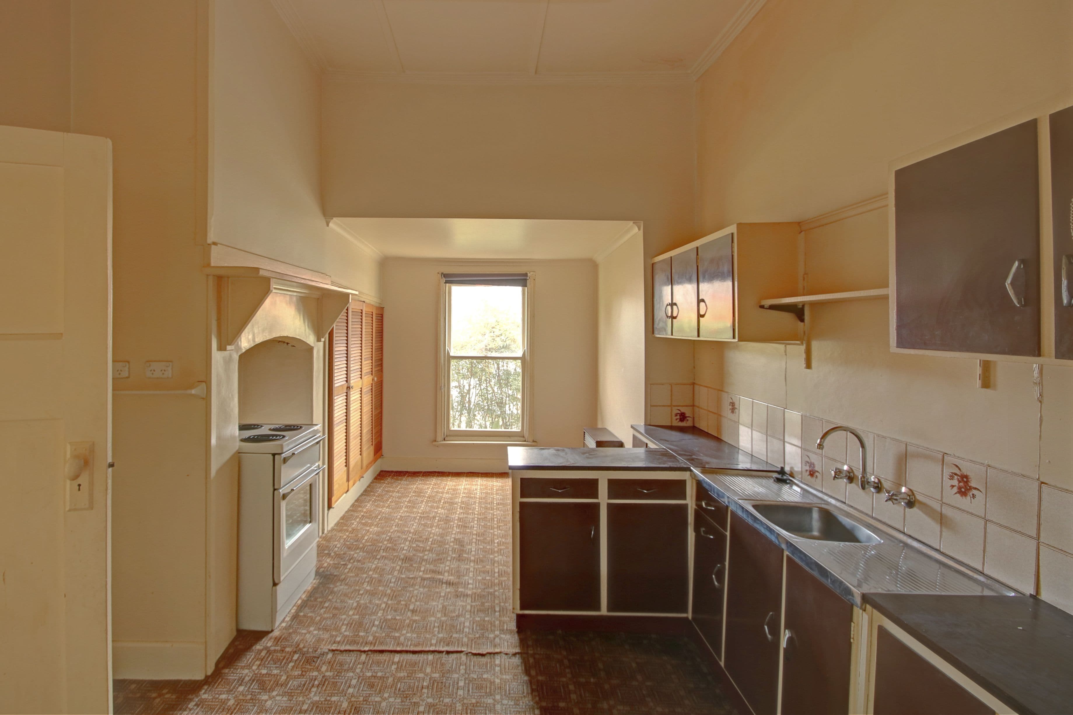 10 Mackay Street, Rochester VIC 3561, Rochester - Thumbnail 2