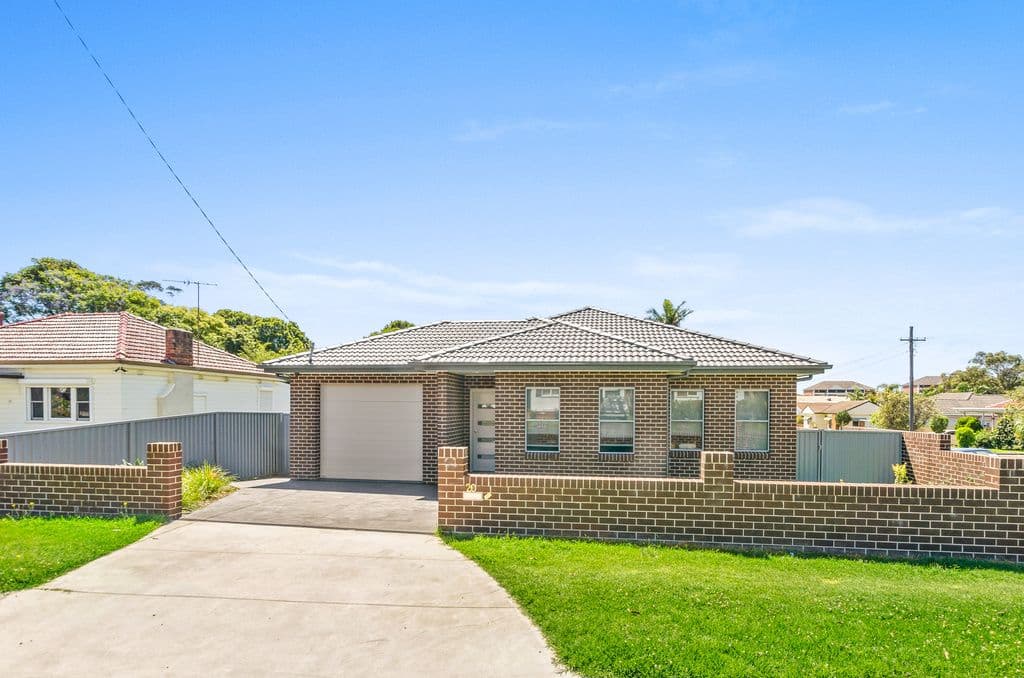 20 Mcgrath Street, Fairy Meadow - Image 1