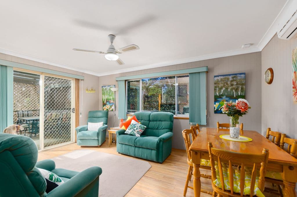91 Blackman Parade, Unanderra - Thumbnail 4