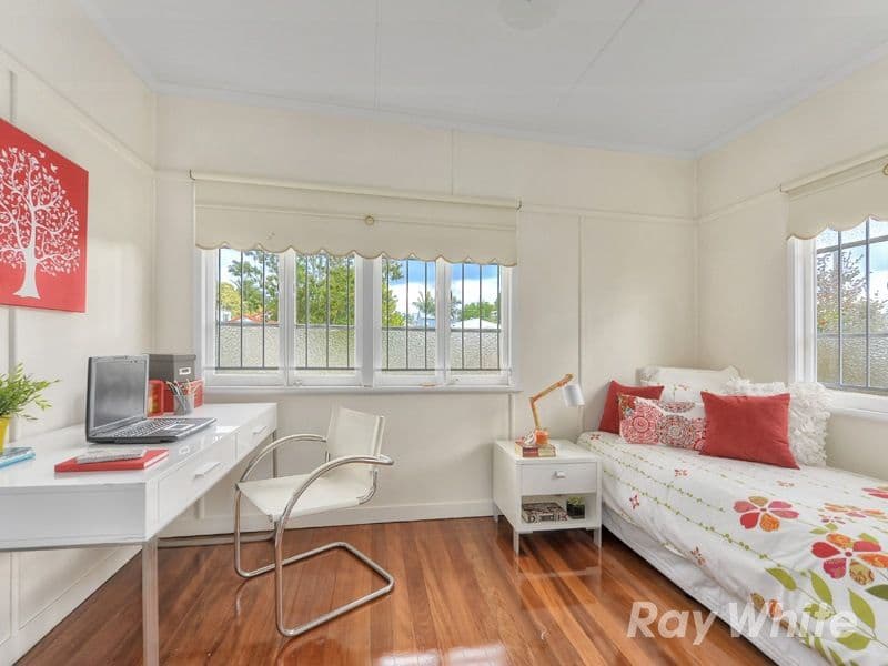 121 Glen Holm Street, MITCHELTON QLD 4053, Mitchelton - Thumbnail 8